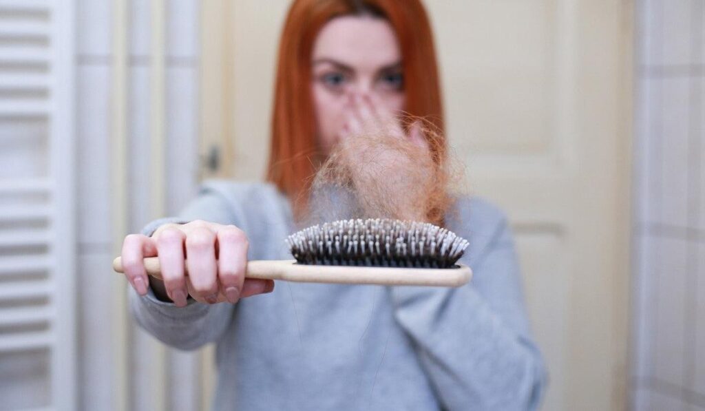 Najlepsze tabletki na porost włosów. 5 sprawdzonych produktów dla kobiet i mężczyzn! tabletki na porost wlosow