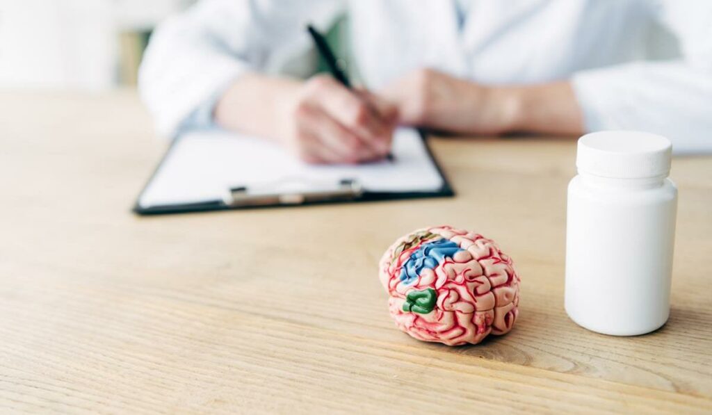 Czym są nootropy? Jak je bezpiecznie stosować? nootropy